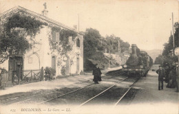 Boulouris , St Raphael * La Gare * Train Locomotive Machine * Ligne Chemin De Fer Var - Boulouris