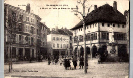 RAMBERVILLERS - PLACE DE L'HOTEL DE VILLE. /// 51  ///  CP TTBE  LIQUIDE - Rambervillers