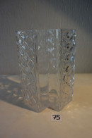 C75 Magnifique Vase En Verre - Vasi