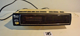 C76 Ancien Appareil Radio Réveil Roberts Electronic - Apparatus