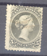 Canada  :  Yv  22  *  Gris Vert , Dentelé 12 , Sans Doute GNO - Neufs