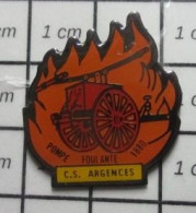 718C Pin's Pins / Beau Et Rare / POMPIERS / POMPE FOULANTE CENTRE DE SECOURS ARGENCES - Pompiers