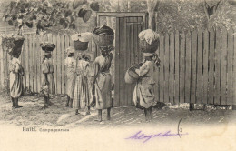 PC HAITI CARIBBEAN CAMPAGNARDES TYPES Vintage Postcard (b52111) - Haiti