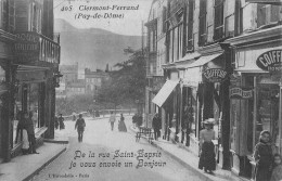 CPA 63 CLERMONT FERRAND / DE LA RUE SAINT ESPRIT JE VOUS ENVOIE UN BONJOUR - Clermont Ferrand