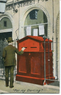 MAN POSTING A LETTER AT REGENT STREET POST OFFICE 1907 - Post & Briefboten