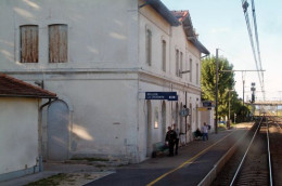 Bollène La Croisière - CPM - SNCF - La Gare - Vue Du Rail - 4903 - Bollene