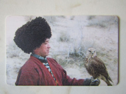 TURMENISTAN   MAN WITH FALCON - Turkmenistán