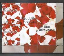 CROATIA 2020,30TH STATEHOOD DAY,,FLOWERS,VIGNETTE,,MNH - Croatie