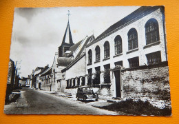 PHILIPPEVILLE  -  L'Eglise, Style Militaire - Philippeville