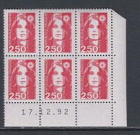 France N° 2715 XX Marianne De Briat  2 F. 50  Rouge En Bloc De 6 Coin Daté Du 17 - 12 - 92 ;  Sans Charnière TB - 1990-1999