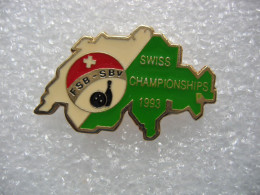 Pin's Du Championnat Suisse De Bowling Eu 1993. FSB-SBV (Fédération Suisse De Bowling-Association De Bowling De Sittard) - Bowling