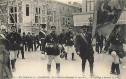 Les Sables D'olonne * Excursion De La " Cloche " 7 Juin 1914 * Cortège à Travers Ville * LA CLOCHE Revue Nantes * N°10 - Sables D'Olonne