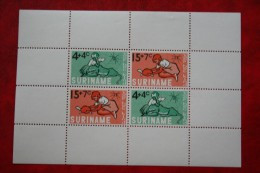 Sheet Feuillet Bogen Velletje Block Kinderzegels ; NVPH 435 Mi Block 4 ; 1965 MNH / Postfris SURINAME / SURINAM - Suriname ... - 1975