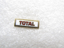 PIN'S  LOGO    TOTAL  Email Grand Feu - Kraftstoffe