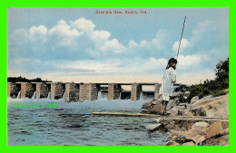 KENORA, ONTARIO - KEEWATIN DAM - ANIMATED WITH KID FISHING - LAKE OF THE WOODS MUSEUM - BILKO PRINTING - - Andere & Zonder Classificatie