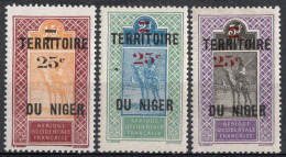 NIGER Timbres-poste N°18* à 20* Neufs Charnières Cote : 3€00 - Unused Stamps