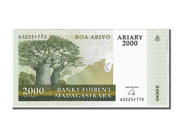 Billet, Madagascar, 2000 Ariary, 2006, KM:90b, NEUF - Madagaskar