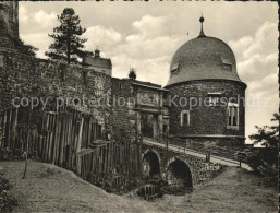 72474043 Stolpen Burg Basaltgruppe Im 2. Hof Hauptportal Schoesserturm Stolpen - Stolpen