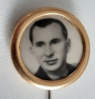 Yuri Gagarin Cosmonaut Space CCCP Badge Pin - Espacio