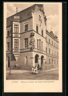 AK Lützen, Rathaus Mit Erker Und Gsutav Adolf-Standbild  - Lützen