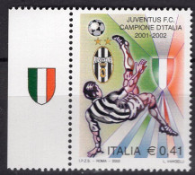 Y1525 - ITALIA Ss N°2624 - ITALIE Yv N°2578 ** FOOTBALL - 2001-10:  Nuevos