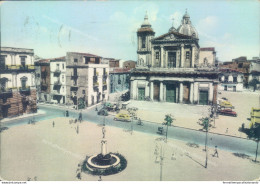 P657 Cartolina Gela Duomo E Piazza Umberto I Provincia Di Caltanissetta - Caltanissetta