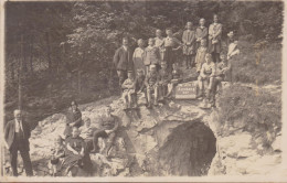 ALLEMAGNE SAXE - ANHALT AUSGANG DER BAUMANNSHÖHLE GRUPPE VON LEUTEN La Sortie De Grotte De BAUMANN BLANKENBURG - Blankenburg