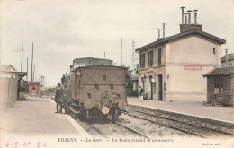 éragny * La Grae , Train Faisant La Manoeuvre * Cheminot Machine Locomotive Ligne Chemin De Fer Val D'oise * Eragny - Eragny