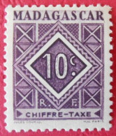 38 Madagascar Timbre Taxe 10c - Posta