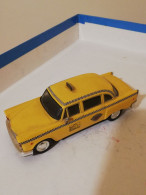 MODELLINO TAXI GIALLO - CHECKER   Anni '90 - Sonstige & Ohne Zuordnung