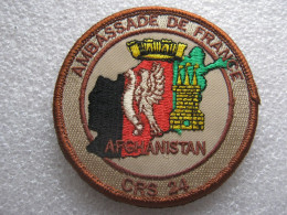 COLLECTION ANCIEN ECUSSON P.N CRS 24 SECURITE AMBASSADE FRANCE EN AFGHANISTAN 90MM SCRATCH AU DOS ETAT EXCELLENT - Polizia