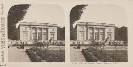 Paris Stereo Versailles Petit Trianon - Facade Du Palais Sur Le Parc - Stereoscope Cards