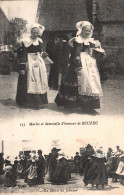 Beuzec - Cpa 2 Vues - Mariée Et Demoiselle D'honneur En Coiffe Et Costume - Danse De Jabadao - Beuzec-Cap-Sizun