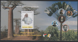 Madagascar Madagaskar 2019 Bloc Block Souvenir Sheet Mi. Bl. 325 Pape François Pope Francis Papst Franziskus RARE - Madagaskar (1960-...)