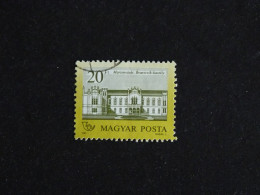 HONGRIE HUNGARY MAGYAR YT 3111 OBLITERE - CHATEAU FAMILLE BRUNSZVIK A MARTONVASAR - Usado