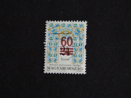 HONGRIE HUNGARY MAGYAR YT 3602 OBLITERE - MOTIFS DECORATIFS FOLKLORIQUES SURCHARGE - Usado