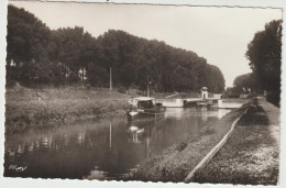 Val D ' Oise :  ERAGNY : L  écluse , Bateau Champenois , Marne - Eragny