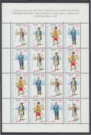 Guinea Ecuatorial 248/51 1998 Minihojita Uniformes Militares MNH - Autres & Non Classés