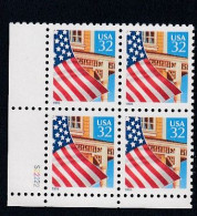 Sc#2897, Flag Over Porch 1995 Issue 32-cent Stamp Plate # Block Of 4 - Numero Di Lastre