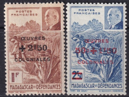Madagascar 1944 Sc B13-4 Yt 284-5 Set MH* - Unused Stamps