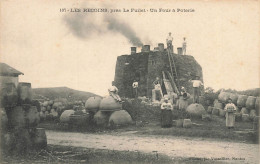 Les Recoins , Par Le Fuilet * Un Four à Poterie * Potier Briqueterie Tuilerie * Villageois - Andere & Zonder Classificatie