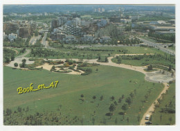 {91333} 91 Essonne Evry Ville Nouvelle , Le Parc Des Loges , Les Pyramides ; Vue Aérienne - Evry