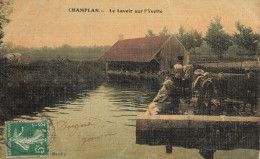 Champlan * Le Lavoir Sur L'yvette * Laveuses Lavandières Blanchisseuses * Cpa Toilée Colorisée * Villageois - Autres & Non Classés