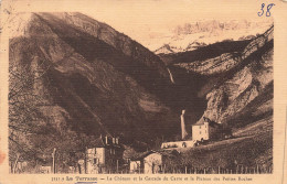 FRANCE - La Terrasse - Le Château Et La Cascade Du Carre Et Plateau Des Petites Rochers - Carte Postale Ancienne - Sonstige & Ohne Zuordnung