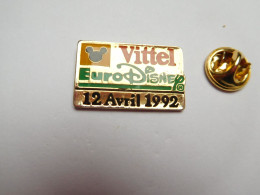 Beau Pin's , Disney , Euro Disney , Ouverture 12 Avril 1992 , Vittel , époxy - Disney