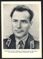 AK Portrait Des Raumfahrers German Titow In Uniform  - Espace