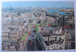 ROYAUME-UNI - ANGLETERRE - LONDON - Trafalgar Square - Trafalgar Square