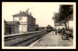 28 - CLOYES - TRAIN EN GARE DE CHEMIN DE FER - Cloyes-sur-le-Loir