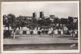 CPSM 81 - GRAULHET - Place Du Jourdain - TB PLAN CENTRE VILLAGE Esplanade Arbres + Jolie Oblitération Verso - Graulhet