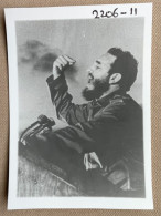 (2 X) Fidel Castro - Santiago De Cuba - 13 X 9 Cm. (REPRO PHOTO ! Zie Beschrijving, Voir Description, See Description)! - Personalidades Famosas